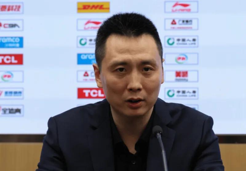 胜福建发布会！卢伟点赞弗格发挥，满意全队攻守表现！